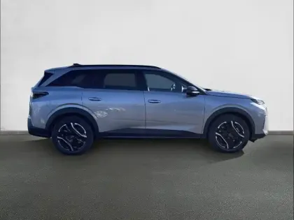 Photo 26 Peugeot 5008  Electrique 210 ch 73 kWh