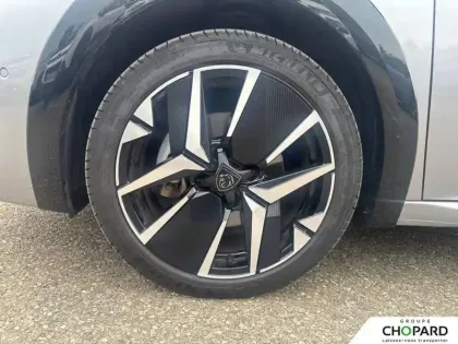 Photo 20 Peugeot 208  Hybrid 110 e-DCS6