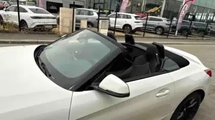 Photo 23 BMW Z4  sDrive20i 197 ch BVA8