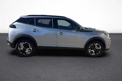 Photo 6 Peugeot 2008  Hybrid 136 e-DCS6