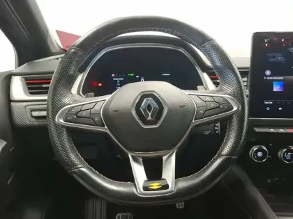 Photo 21 Renault Captur  mild hybrid 160 EDC