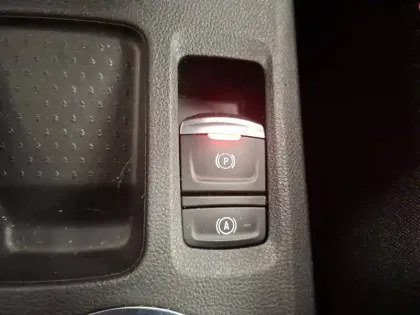 Photo 27 Renault Captur  mild hybrid 160 EDC