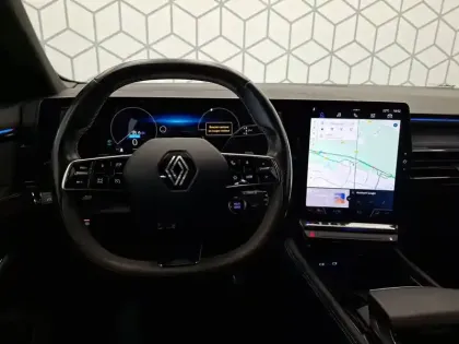 Photo 13 Renault Espace  E-Tech hybrid 200
