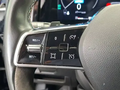 Photo 32 Renault Espace  E-Tech hybrid 200