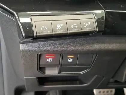 Photo 34 Renault Espace  E-Tech hybrid 200