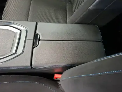 Photo 23 Renault Espace  E-Tech hybrid 200