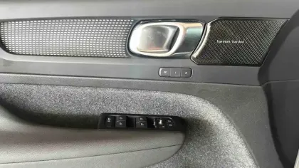 Photo 14 Volvo XC40  Recharge 231 ch 1EDT