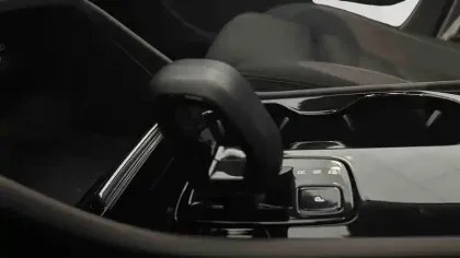 Photo 17 Volvo XC40  Recharge 231 ch 1EDT