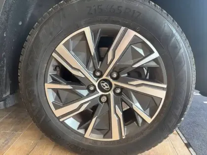 Photo 15 Hyundai Tucson  1.6 T-GDI 230 Hybrid BVA6