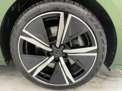 Photo 17 Peugeot 308  PHEV 225 e-EAT8
