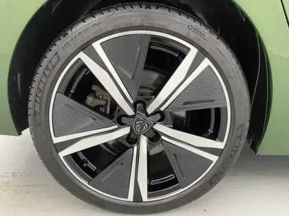 Photo 18 Peugeot 308  PHEV 225 e-EAT8