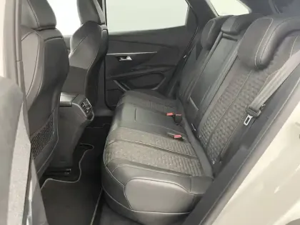 Photo 14 Peugeot 3008  Hybrid4 300 e-EAT8