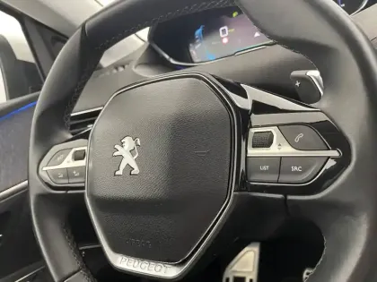 Photo 28 Peugeot 3008  Hybrid4 300 e-EAT8