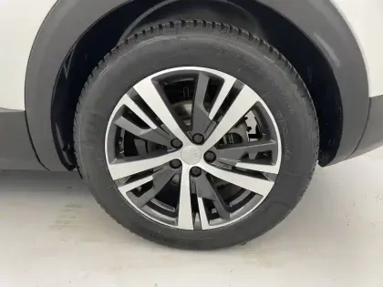 Photo 15 Peugeot 3008  Hybrid4 300 e-EAT8