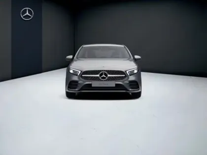 Photo 7 Mercedes Classe A 250 e Berline AMG Line