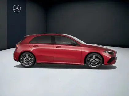 Photo 17 Mercedes Classe A 180 d AMG Line