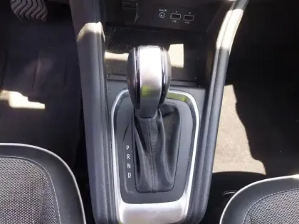 Photo 10 Renault Captur  TCe 130 EDC FAP