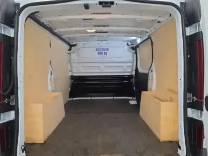 Photo 27 Renault Trafic  FG BLUE DCI 130 L1H1 3T GSR2