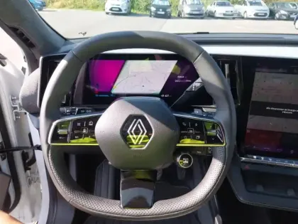 Photo 10 Renault Scenic  E-Tech électrique 220 ch grande autonomie