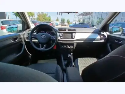 Photo 10 Skoda Fabia Ambition