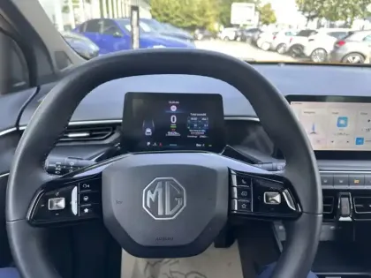 Photo 11 Mg MG 3 Luxury