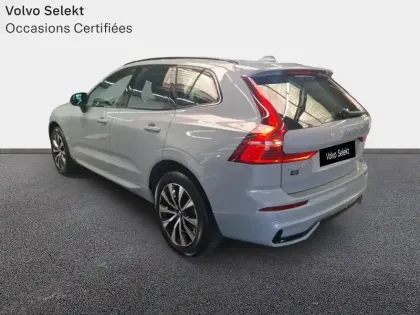 Photo 21 Volvo XC60  B4 197ch Plus Style Dark Geartronic