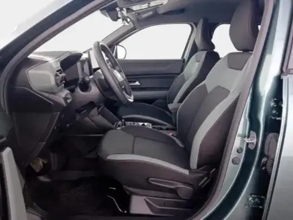Photo 13 Dacia Duster  1.6 hybrid 140ch Extreme