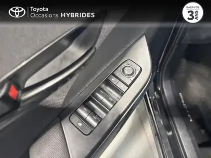 Photo 5 Toyota C-HR  1.8 Hybride 140ch Dynamic MY25