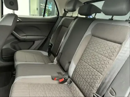 Photo 22 Volkswagen T-cross  1.0 TSI 110ch R-Line Tech