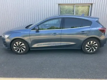Photo 7 Ford Focus  1.0 Flexifuel mHEV 125ch Titanium X Business Powershift
