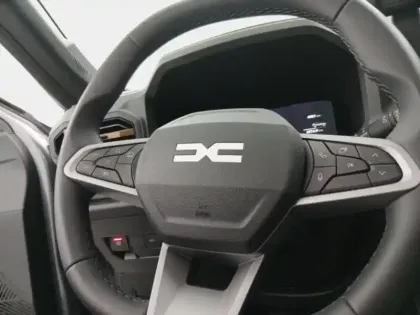 Photo 14 Dacia Bigster  1.2 mild hybrid 140ch Extreme