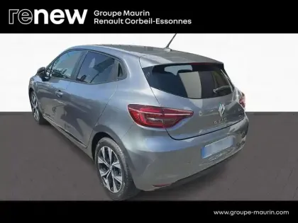 Photo 7 Renault Clio  1.6 E-Tech 145ch full hybrid Evolution