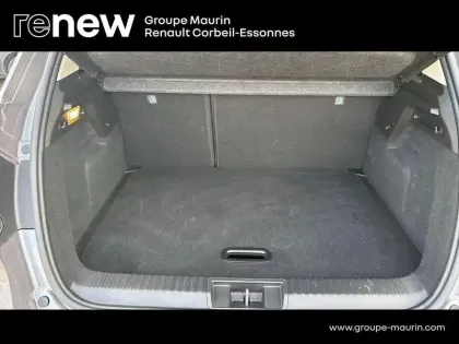 Photo 14 Renault Captur  1.6 E-Tech hybride 145ch Techno