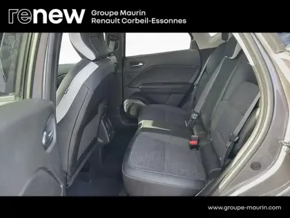 Photo 11 Renault Captur  1.6 E-Tech hybride 145ch Techno