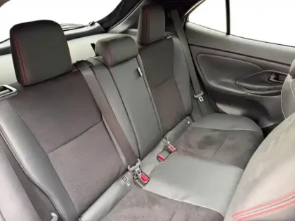 Photo 8 Toyota Yaris  Cross 116h GR Sport MY22
