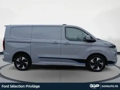 Photo 20 Ford Custom Transit  Fg 320 L1H1 2.0 EcoBlue 170ch Sport BVA8
