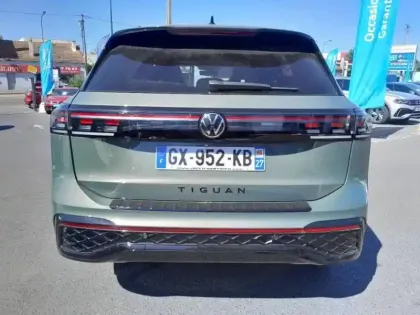 Photo 6 Volkswagen Tiguan  2.0 TDI 150ch R-Line DSG7