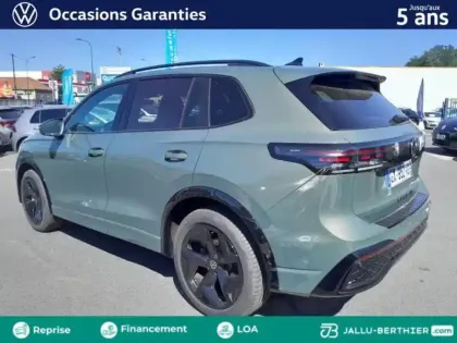Photo 17 Volkswagen Tiguan  2.0 TDI 150ch R-Line DSG7