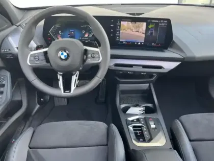 Photo 6 BMW Serie 1 Série 1 120A 170ch M Sport DKG7