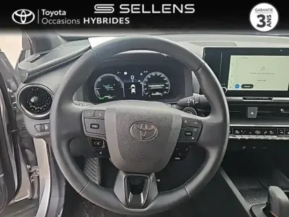 Photo 8 Toyota C-HR  1.8 Hybride 140ch Design MY25
