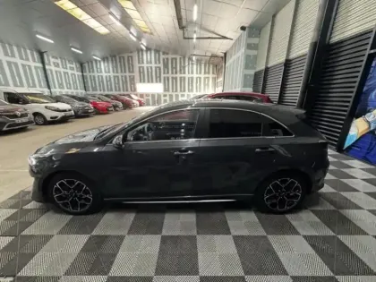 Photo 6 Kia Ceed  1.5 T-GDi 140ch GT-Line DCT7 MY25