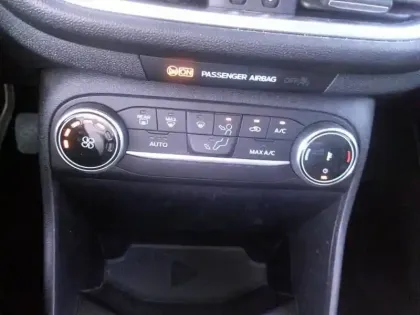 Photo 11 Ford Fiesta  1.0 Flexifuel 95ch Active X 5p