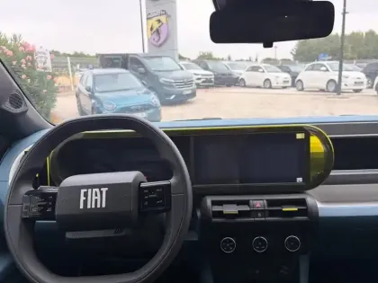 Photo 8 Fiat Panda Grande  1.2 Hybrid Turbo 110ch Pop eDCT6