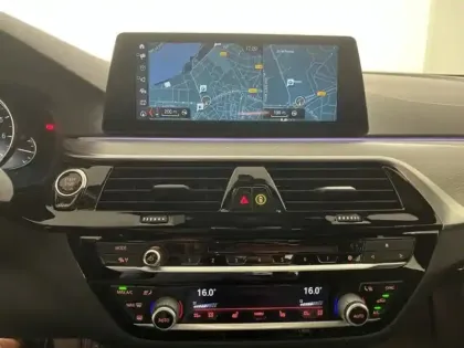 Photo 12 BMW Serie 5 Série 5 540iA xDrive 340ch M Sport Steptronic