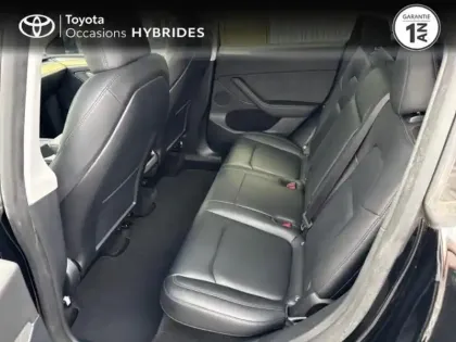 Photo 11 Tesla Model Y  Standard RWD