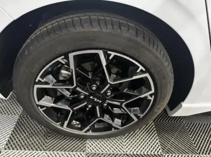 Photo 13 Kia Ceed  1.5 T-GDi 140ch GT-Line DCT7 MY25
