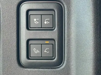 Photo 9 Land rover Defender  110 2.0 P300e PHEV X-Dynamic HSE