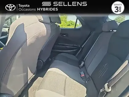 Photo 11 Toyota C-HR  2.0 Hybride 200ch Design MY25