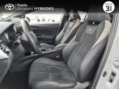 Photo 10 Toyota C-HR  184h GR-Sport 2WD E-CVT MY22