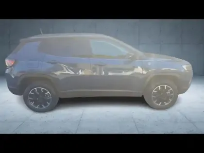Photo 5 Jeep Compass  1.3 Turbo T4 240ch PHEV 4xe Overland AT6 eAWD